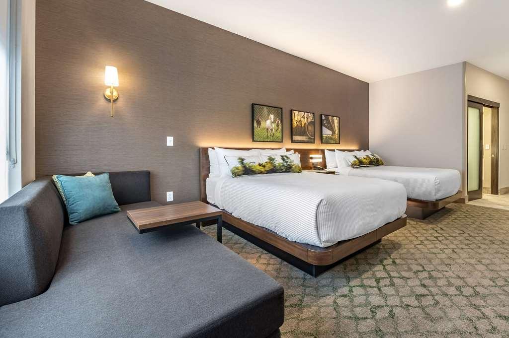 Cambria Hotel Louisville Downtown-Whiskey Row Room photo