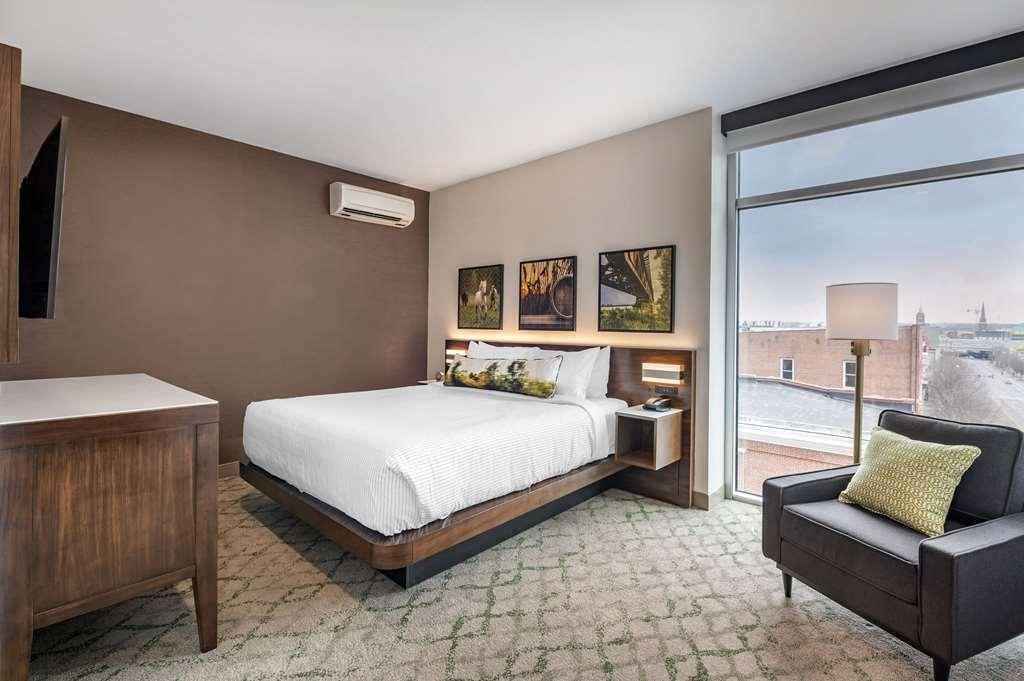 Cambria Hotel Louisville Downtown-Whiskey Row Room photo
